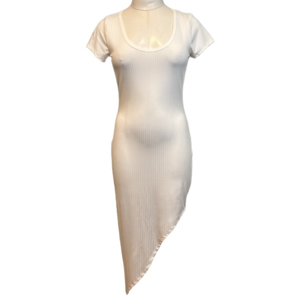 NWT Women’s asymmetrical white short sleeve dress